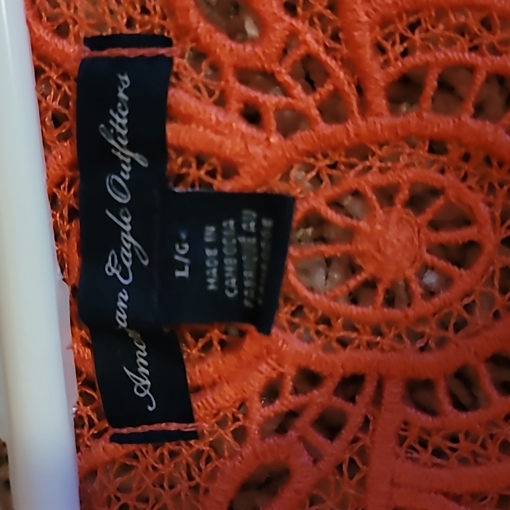 American Eagle Ruffled Tank Top - Picture 3 of 3
